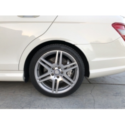 Mercedes-Benz W204 C63 AMG Performance
