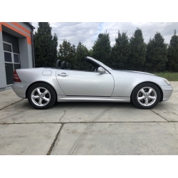Mercedes-Benz R170 SLK 320 2001r.