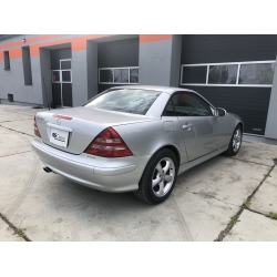 Mercedes-Benz R170 SLK 320 2001r.